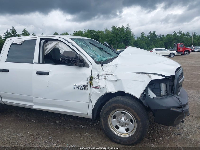 2018 RAM 1500 auction photo 6