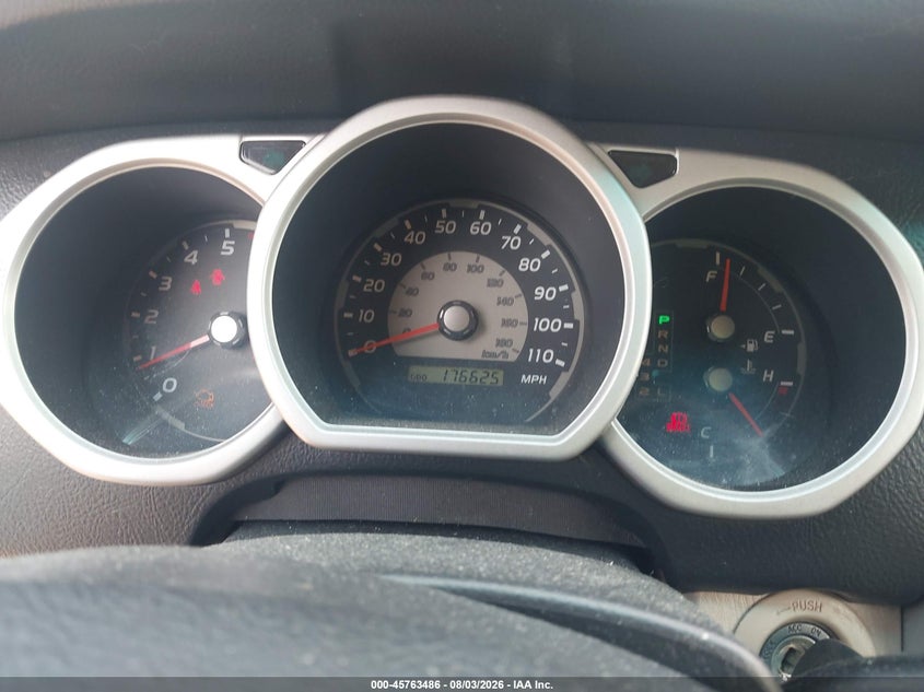 2005 TOYOTA 4RUNNER auction photo 7
