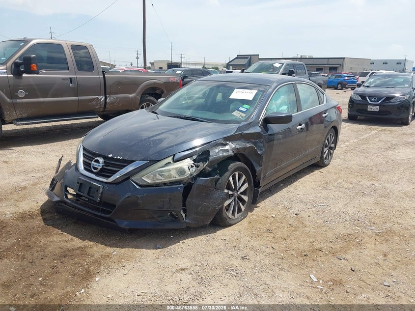 2017 NISSAN ALTIMA auction photo 2