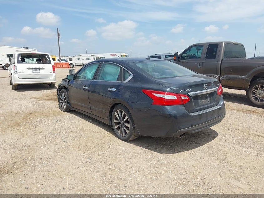 2017 NISSAN ALTIMA auction photo 3
