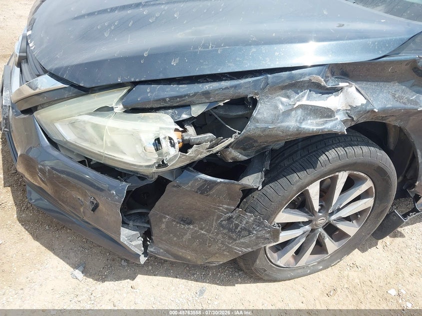 2017 NISSAN ALTIMA auction photo 6
