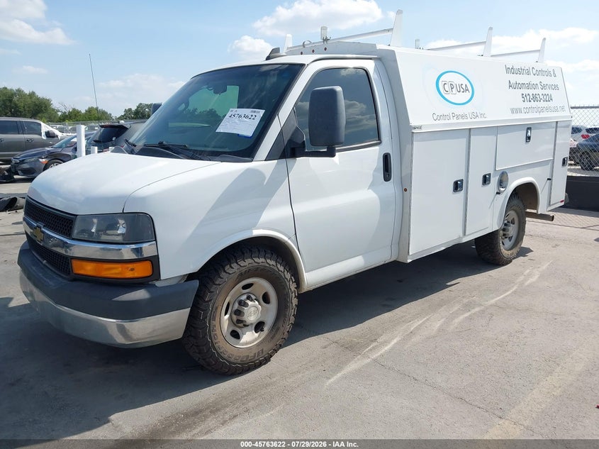 2019 CHEVROLET EXPRESS CUTAWAY 4500 auction photo 2