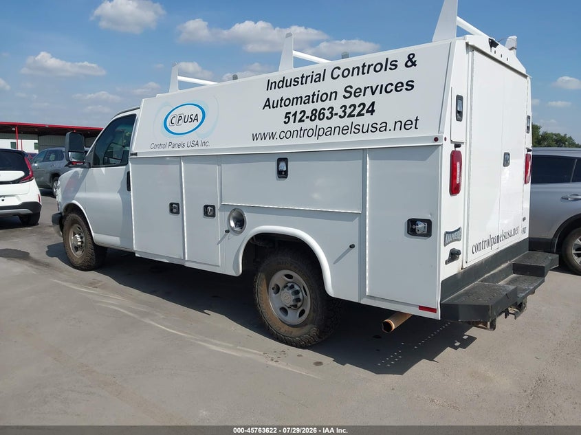 2019 CHEVROLET EXPRESS CUTAWAY 4500 auction photo 3