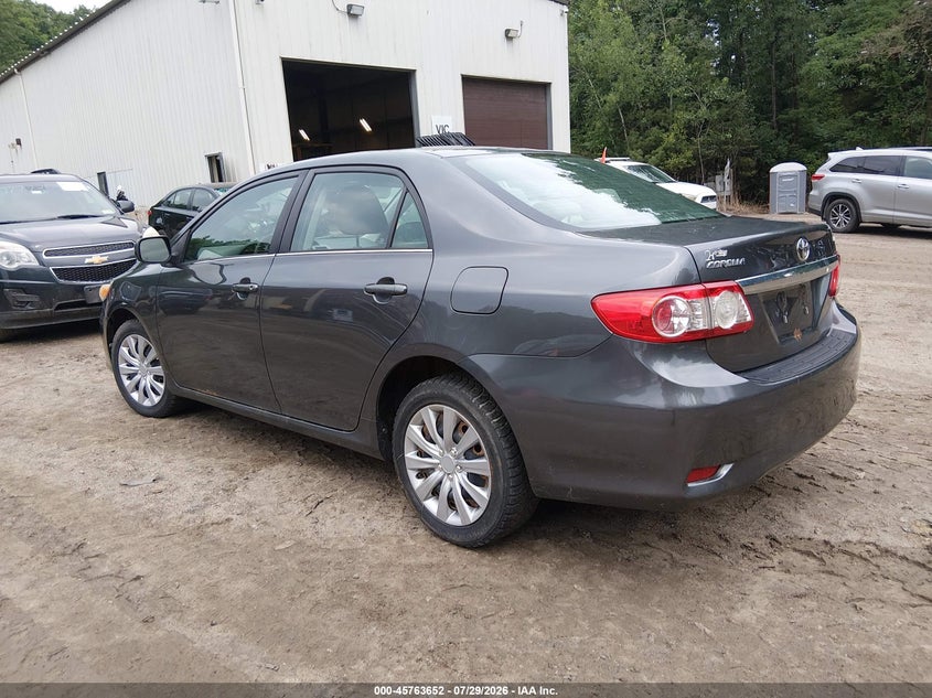 Vin: 2t1bu4ee3dc099983, lot: 46262400, toyota corolla le 20133