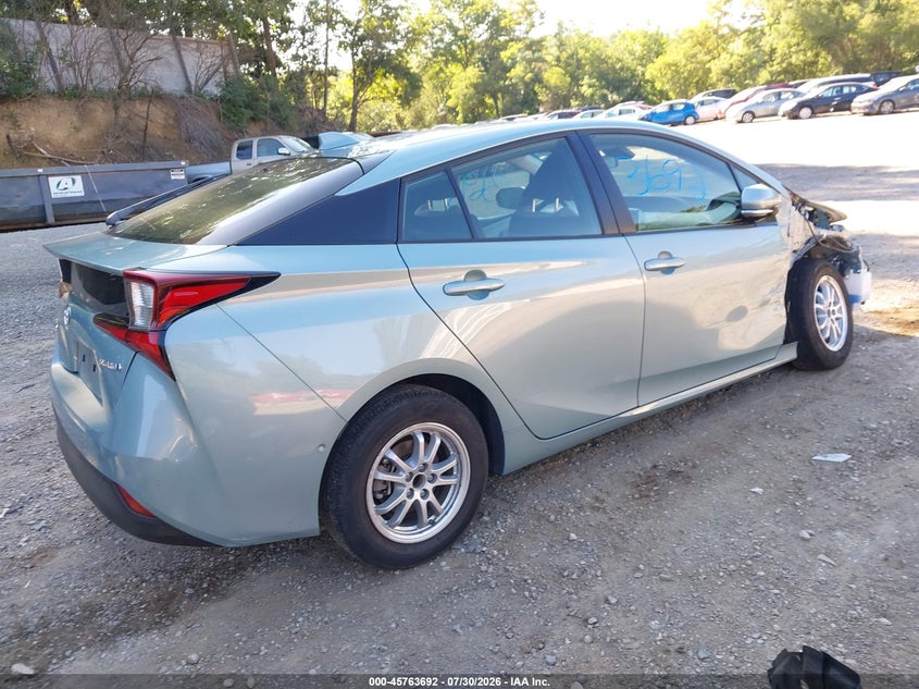 Vin: jtdkarfu4l3121962, lot: 46262441, toyota prius le 20204