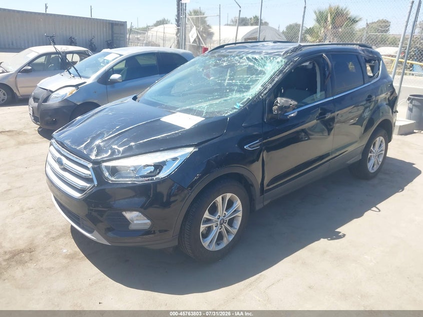 Vin: 1fmcu0gdxjub44638, lot: 46262552, ford escape se 20182