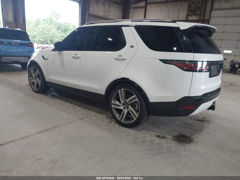 Vin: salrm4eu1n2457354, lot: 46262595, land rover discovery p360 hse r-dynamic 20223