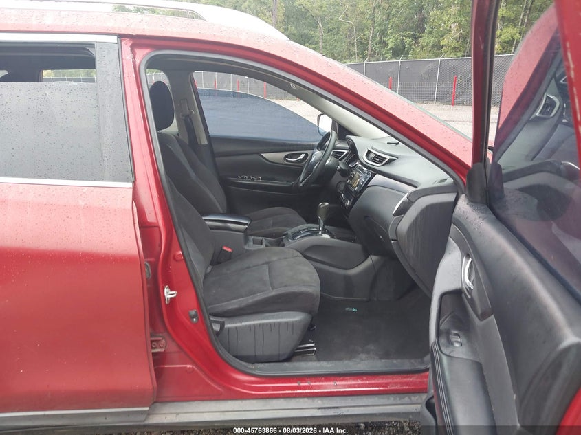 2015 NISSAN ROGUE auction photo 5