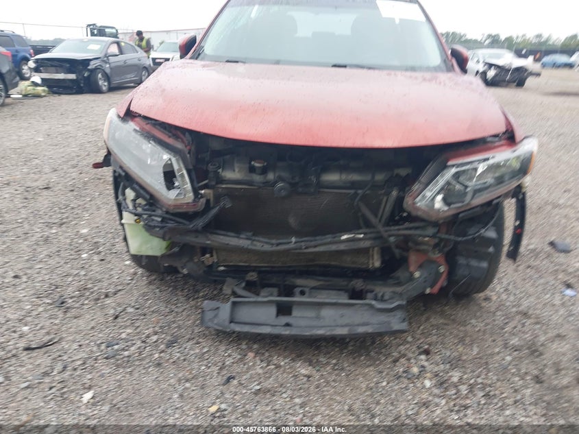 2015 NISSAN ROGUE auction photo 6