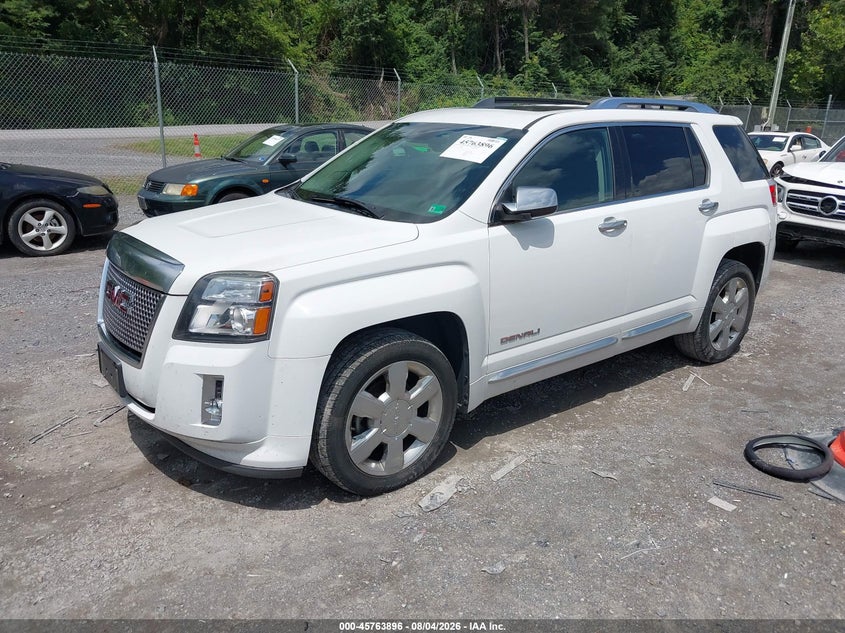 2015 GMC TERRAIN auction photo 2