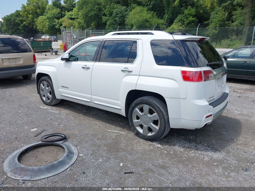 2015 GMC TERRAIN auction photo 3