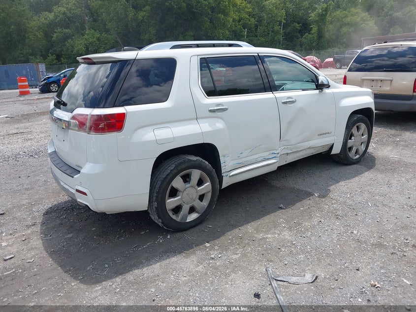 2015 GMC TERRAIN auction photo 4