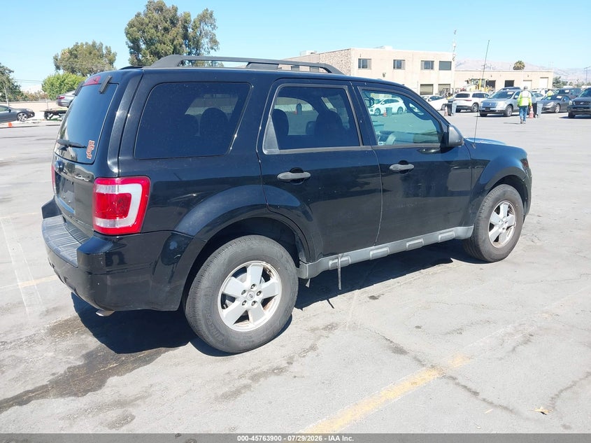 Vin: 1fmcu9d78ckb18718, lot: 46262649, ford escape xlt 20124