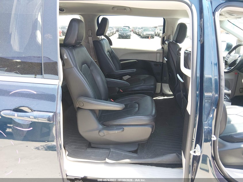 CHRYSLER PACIFICA HYBRID 2022 VIN 2C4RC1L72NR196601