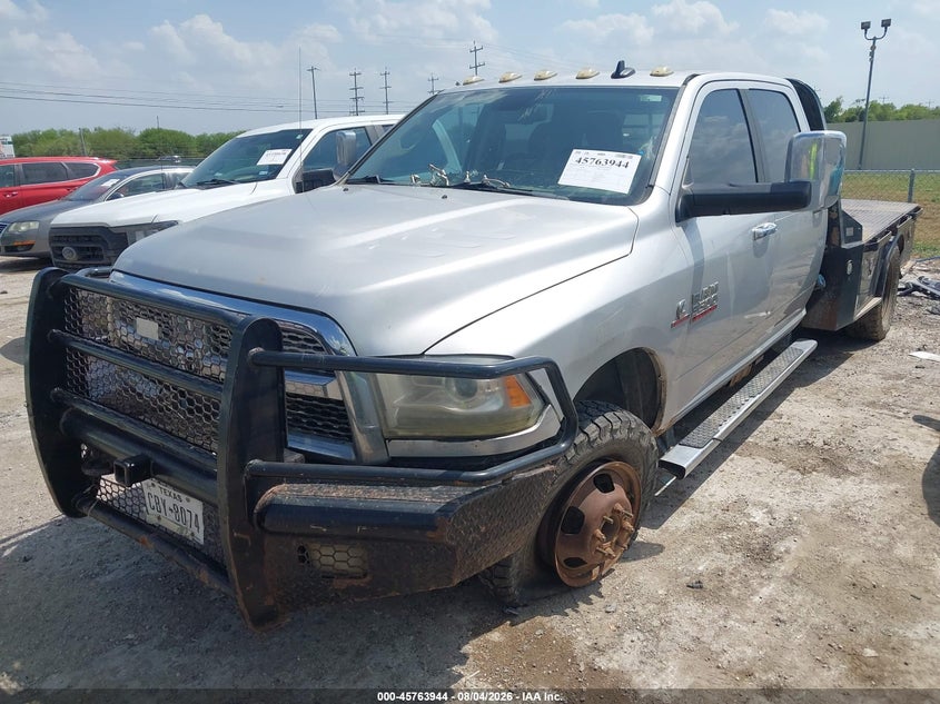 2013 RAM 3500, Flood, IAAI, VIN 3C7WRTCL1DG542817 — photo 2
