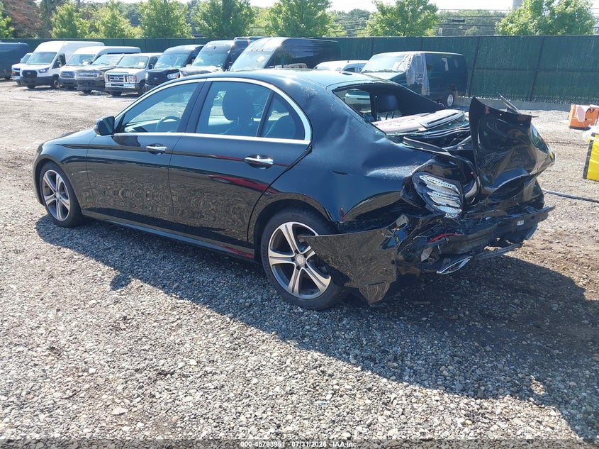 2017 MERCEDES-BENZ E 300 auction photo 3