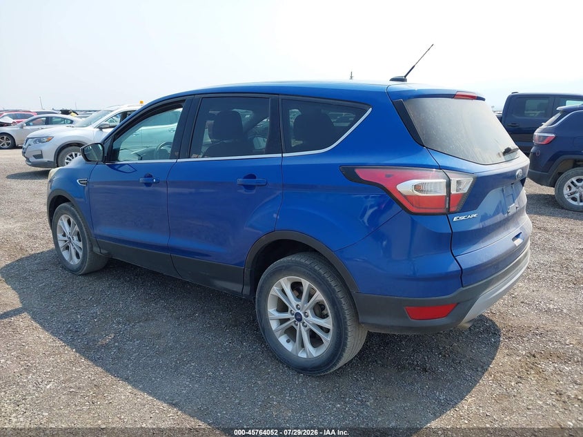 Vin: 1fmcu9gd7hue18585, lot: 46262801, ford escape se 20173