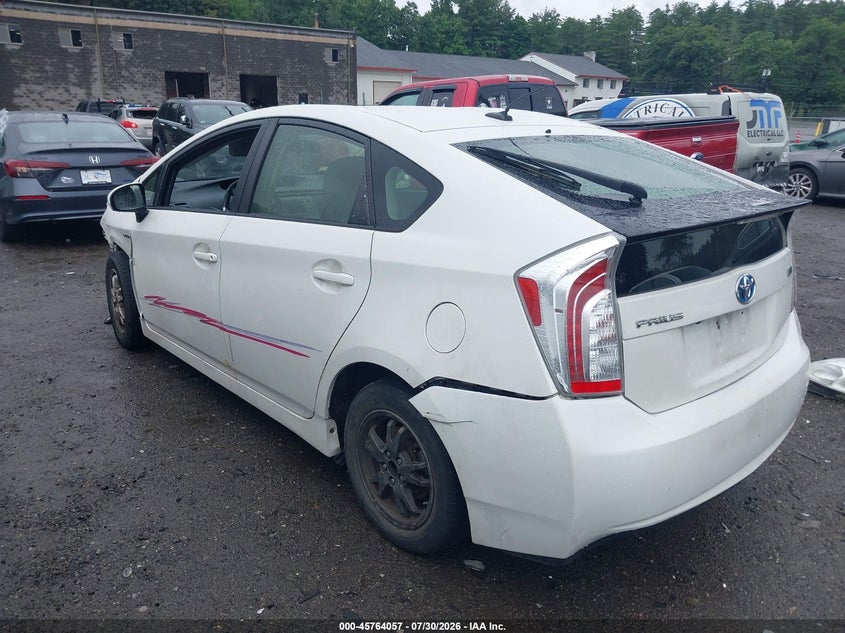 2014 TOYOTA PRIUS auction photo 3