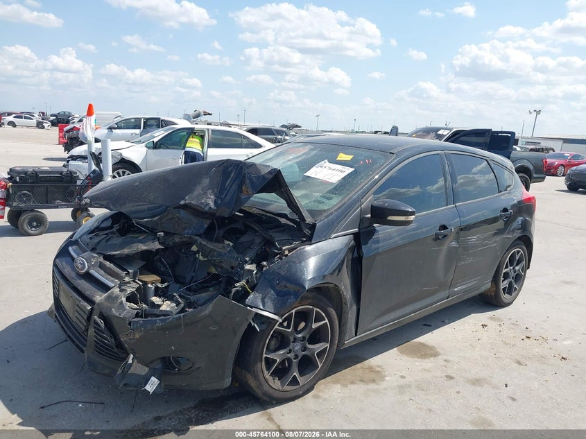 Vin: 1fadp3k26dl226471, lot: 46262849, ford focus se 20132