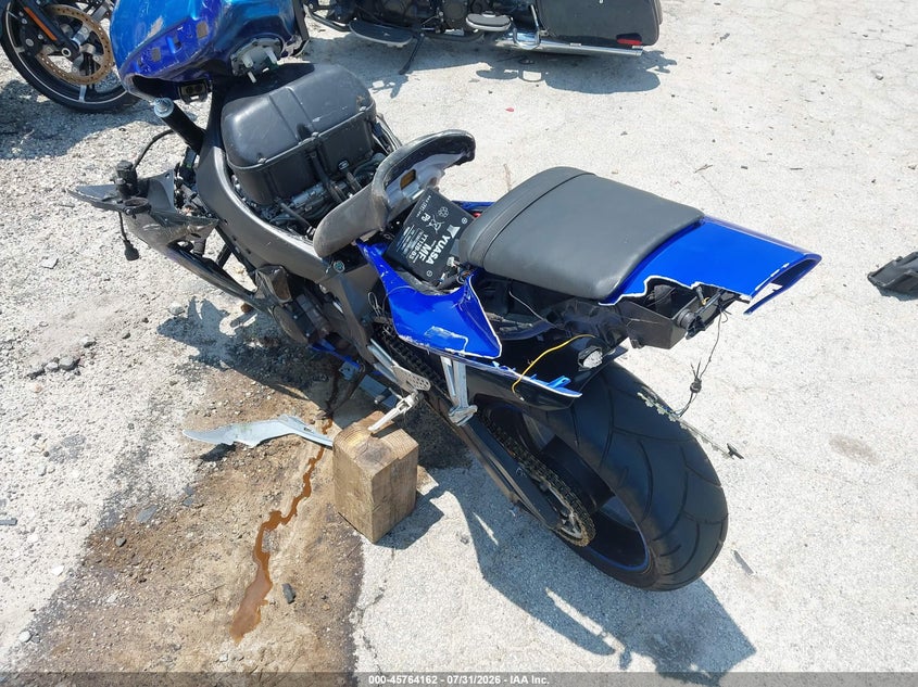 2002 YAMAHA YZFR1 auction photo 3