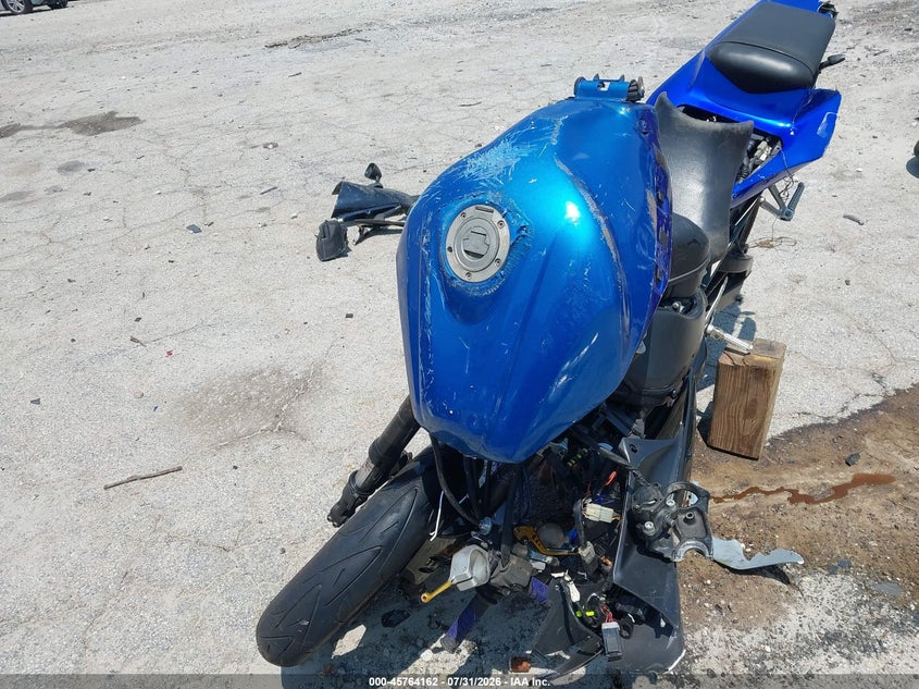 2002 YAMAHA YZFR1 auction photo 5