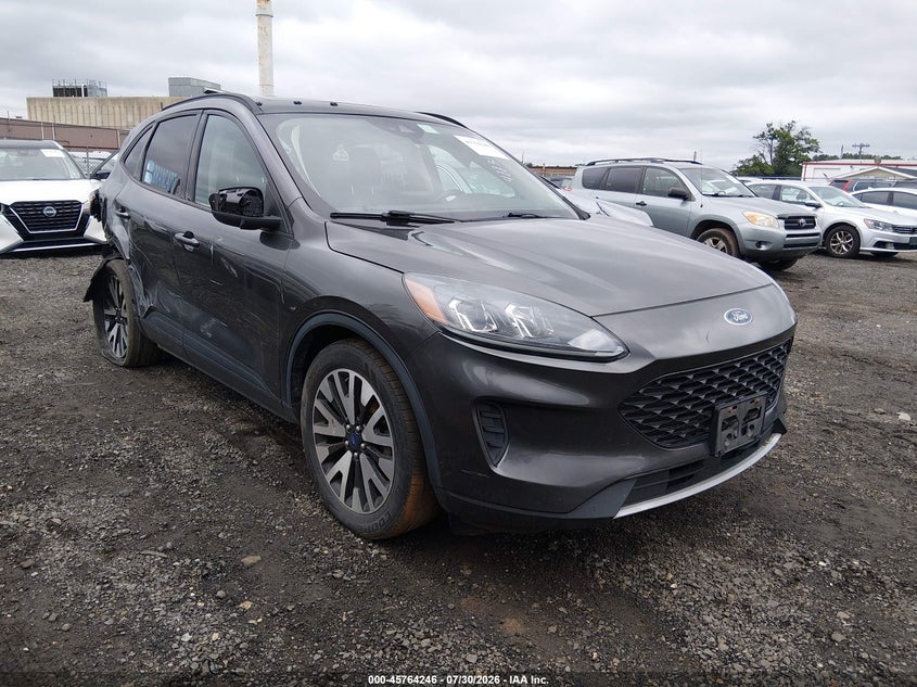 Vin: 1fmcu9bz3lua48831, lot: 46262995, ford escape se sport hybrid 2020 img_1