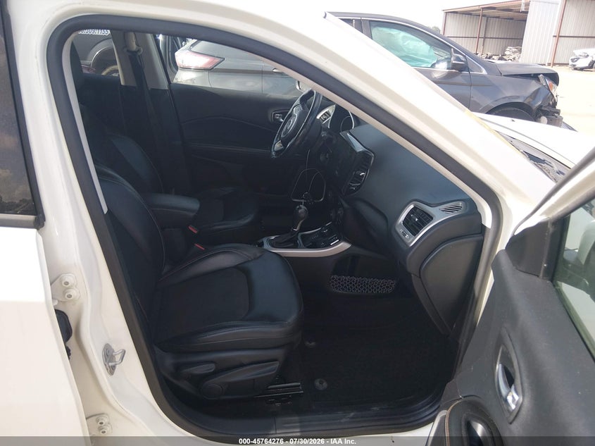 2018 JEEP COMPASS auction photo 5