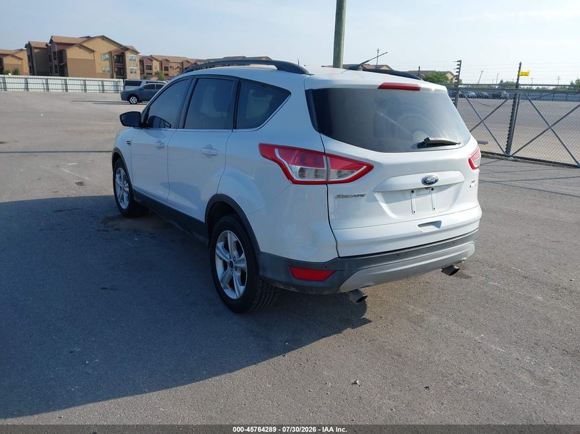 Vin: 1fmcu9gx6fua45191, lot: 46263038, ford escape se 20153