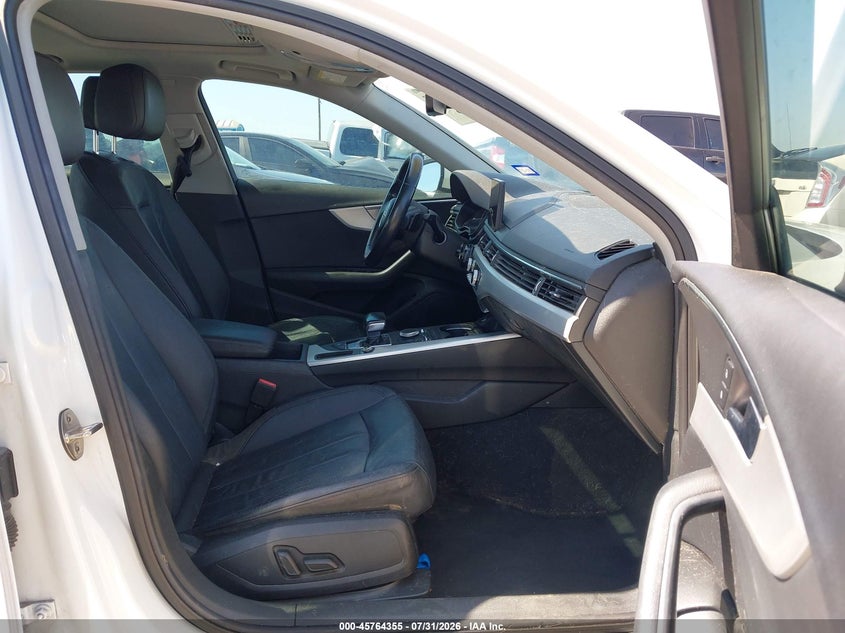2017 AUDI A4 auction photo 5