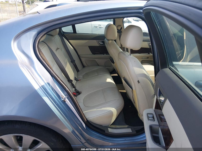 2009 JAGUAR XF auction photo 8