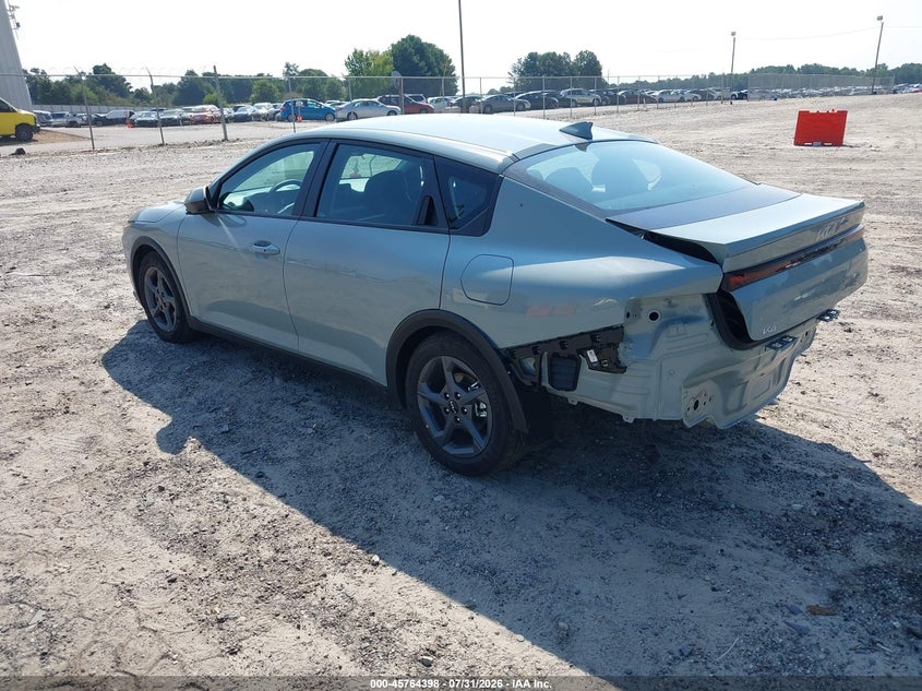 Vin: 3kpft4de8te272516, lot: 46263147, kia k4 lxs 20263