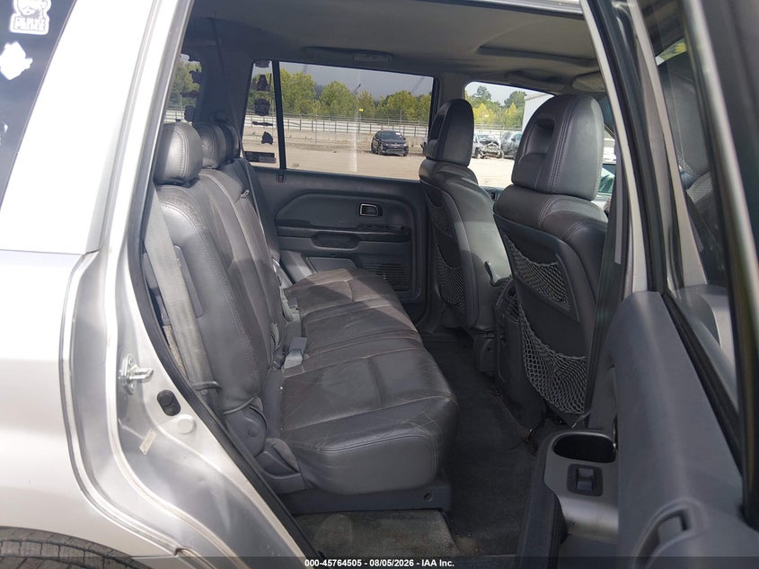 2005 HONDA PILOT auction photo 8