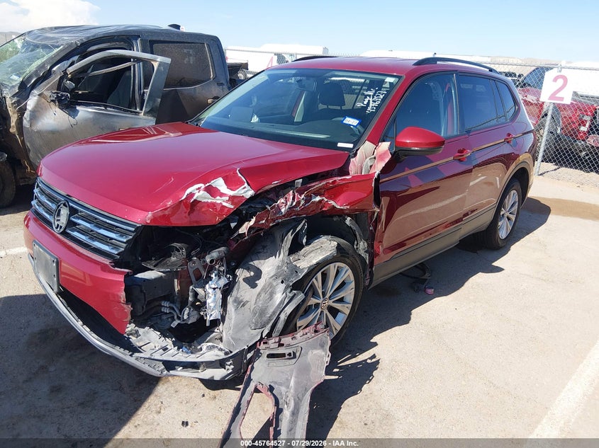2019 VOLKSWAGEN TIGUAN auction photo 2