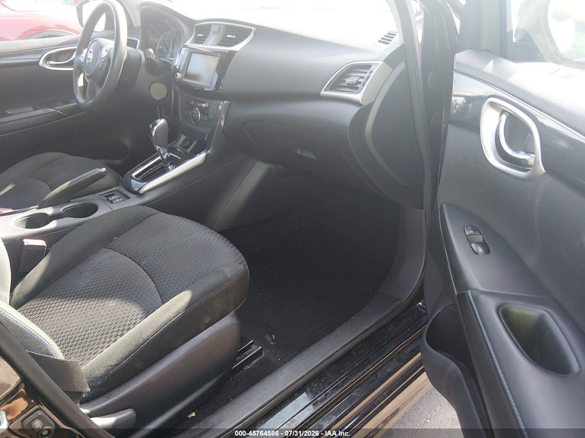 2019 NISSAN SENTRA auction photo 5