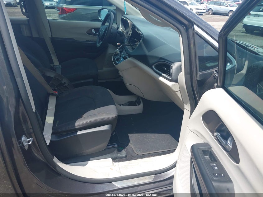 CHRYSLER PACIFICA - zdjęcie 5