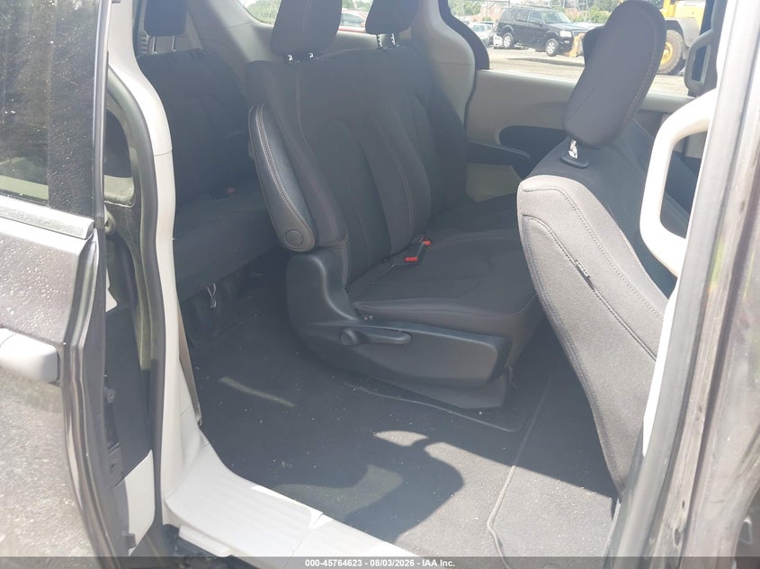 CHRYSLER PACIFICA - zdjęcie 8