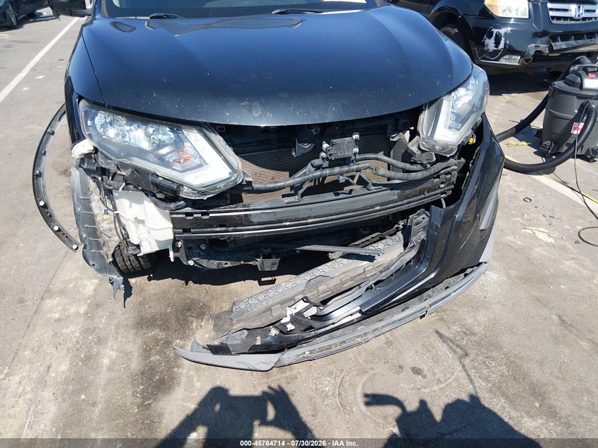 2018 NISSAN ROGUE auction photo 6