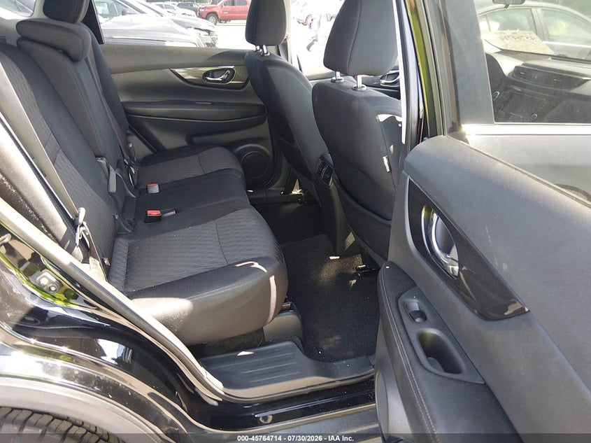 2018 NISSAN ROGUE auction photo 8