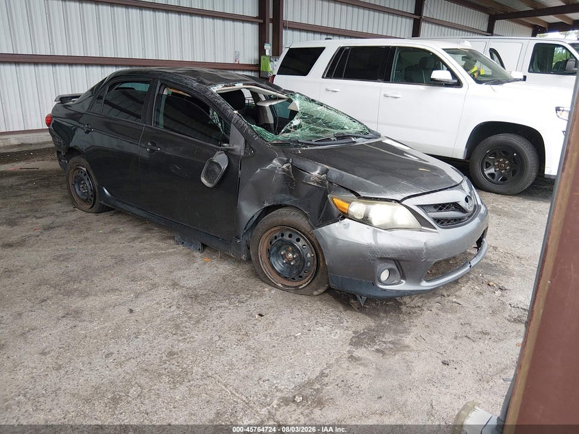 Vin: 2t1bu4ee8bc621486, lot: 46263473, toyota corolla s 2011 img_1