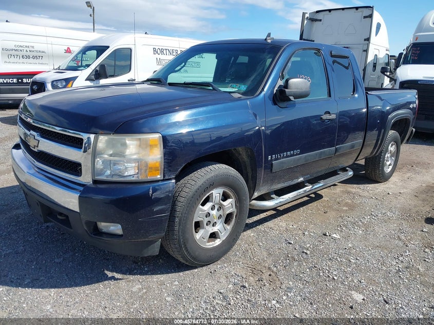 2007 Chevrolet Silverado, Обычный износ, IAAI, VIN 1GCEK19027Z593679 — фото 2