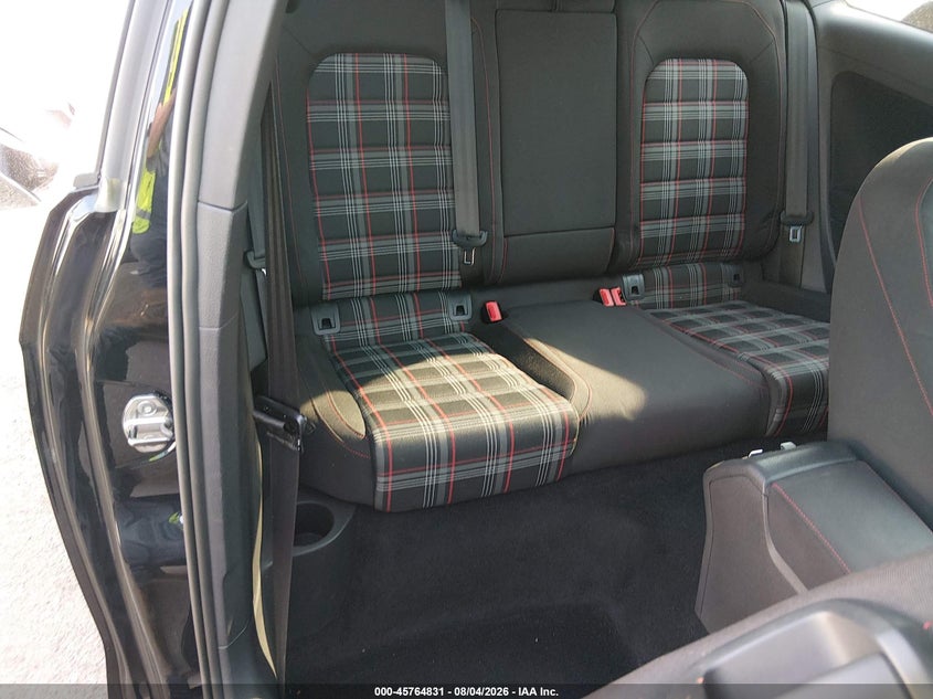 2015 VOLKSWAGEN GOLF GTI auction photo 8