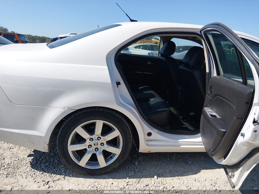 2011 MERCURY MILAN auction photo 8
