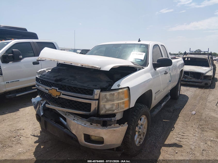 2012 Chevrolet Silverado, Front End, IAAI, VIN 1GC5K0CG3CZ229765 — photo 2