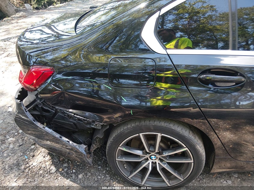 2020 BMW 330I auction photo 6