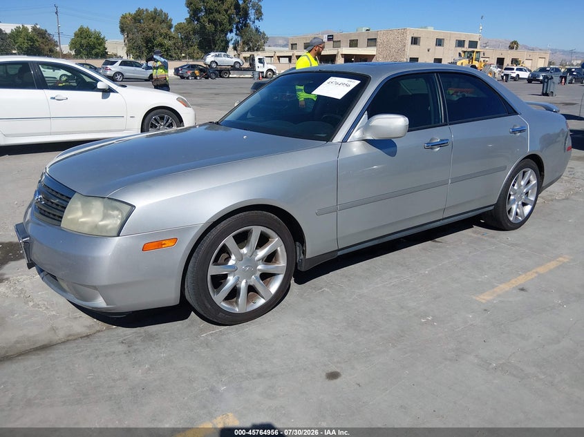 2003 INFINITI M45 auction photo 2