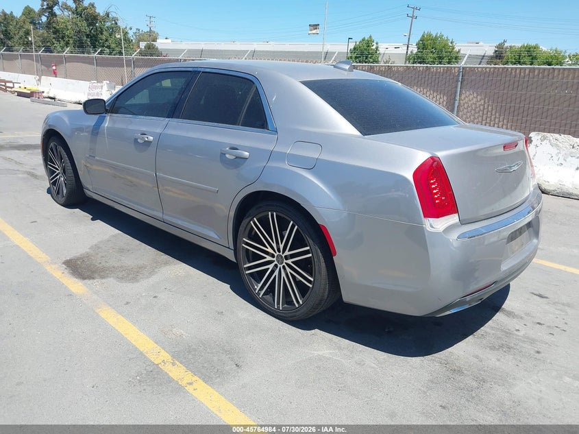 Vin: 2c3ccaag4fh749558, lot: 46263733, chrysler 300 limited 20153