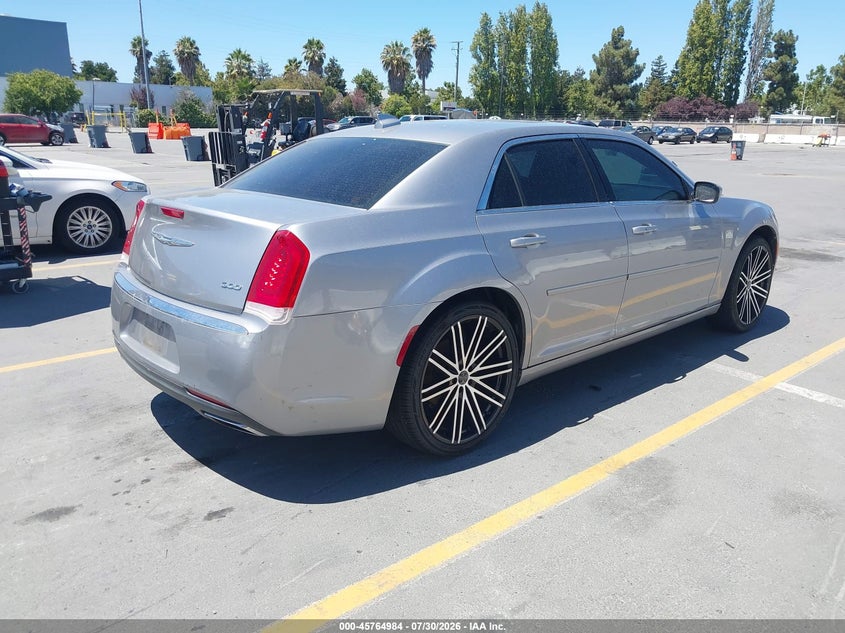 Vin: 2c3ccaag4fh749558, lot: 46263733, chrysler 300 limited 20154