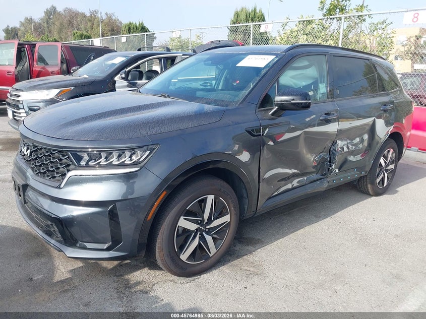2023 KIA SORENTO auction photo 2