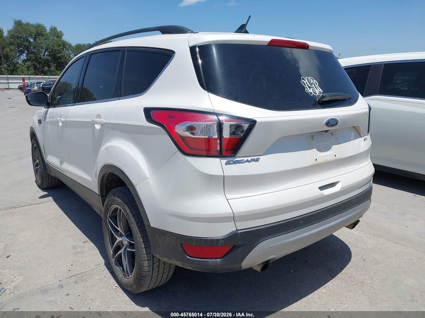 Vin: 1fmcu0hd6jub72645, lot: 46263763, ford escape sel 20183