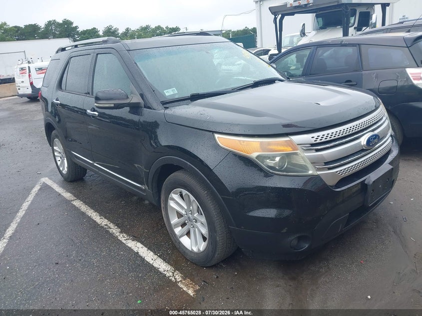 2011 FORD EXPLORER auction photo 1